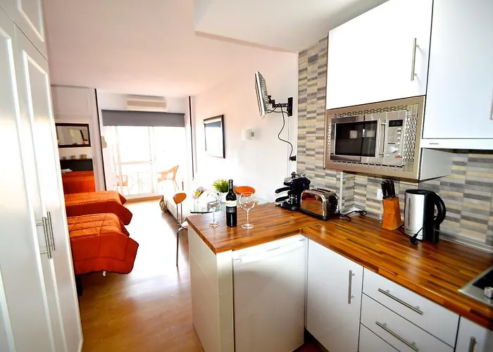 Studio Apartment